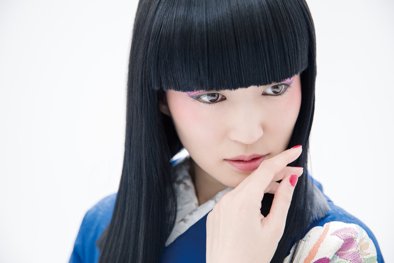 安藤裕子A写メイン