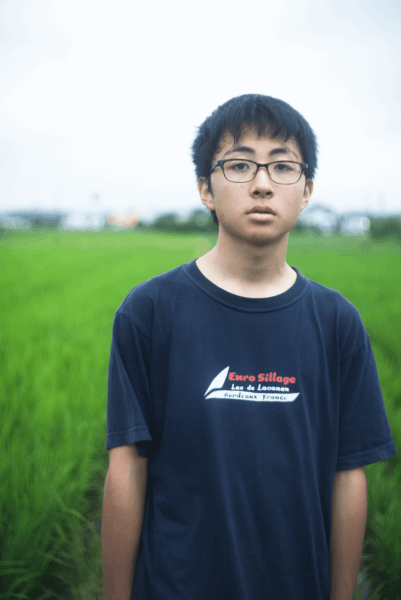 崎山アー写メイン_1